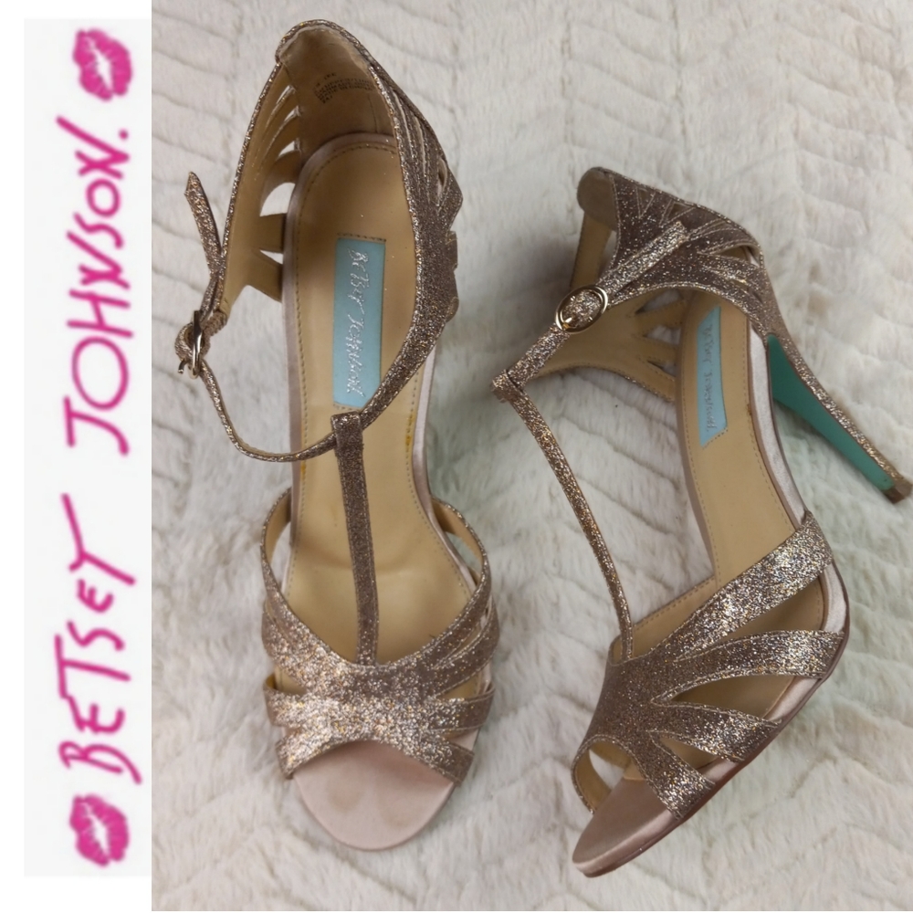 Betsy Johnson SB- TEE rose gold/glitter heels size 9